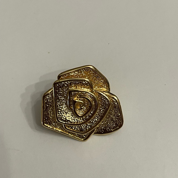 Pandora 18k Gold plated Rose charm for necklace or bracelet ROSE CHARM ONLY - Picture 7 of 8